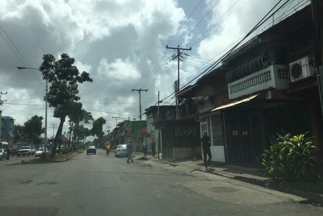 Los Guaritos, Maturín, estado Monagas durante el paro cívico del #20Jul // Foto @mercedesradrian