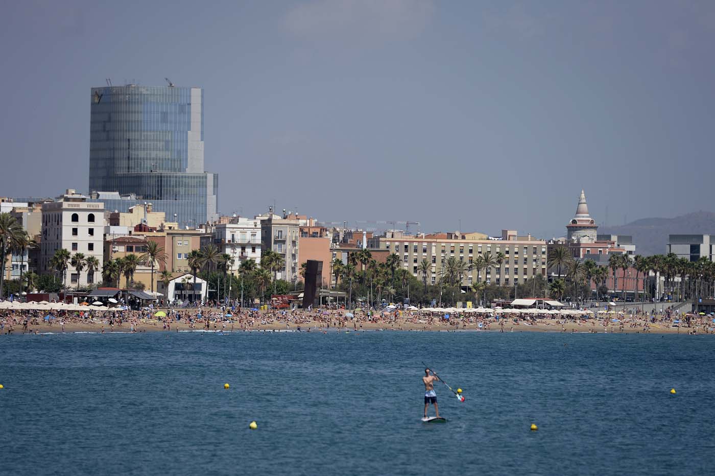 Tras el terror, Barcelona espera preservar su atractivo turístico