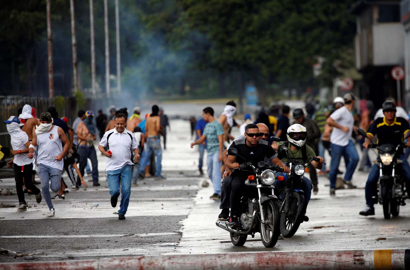 Reino Unido ve necesaria acción urgente en Venezuela para evitar que situación empeore