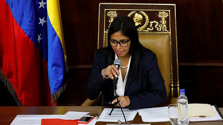 Mientras Delcy anunciaba la toma del Museo Boliviano, la GNB ya lo estaba tomando