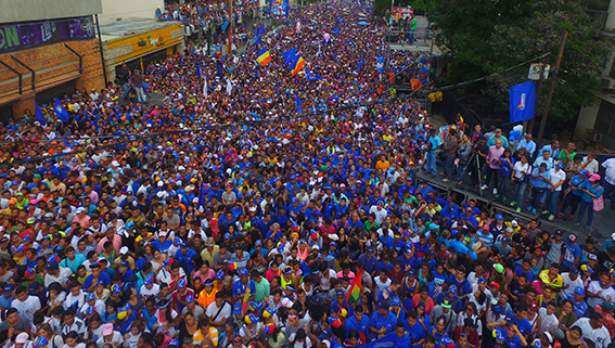 “El pueblo y los sectores del Zulia respaldan a Eveling como candidata a la Gobernación”