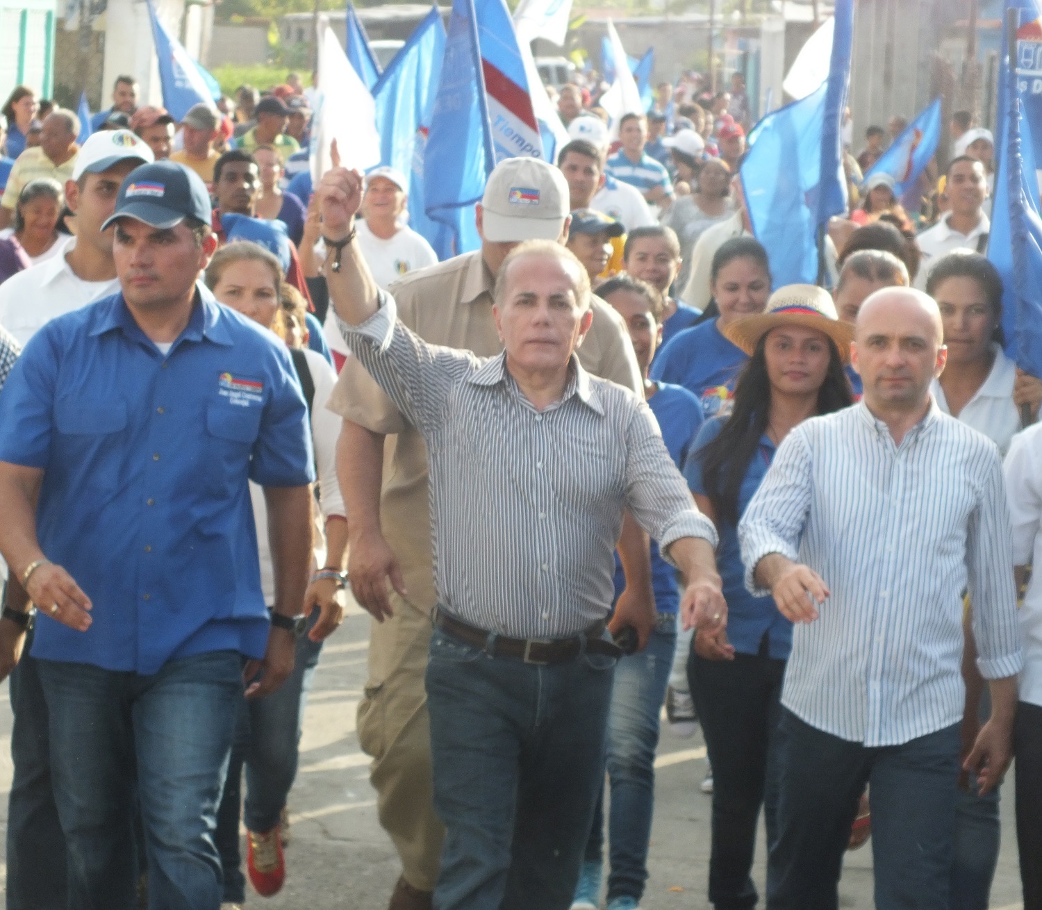 Manuel Rosales: Con Eveling vamos a devolver la paz y el desarrollo al Sur del Lago y el Zulia