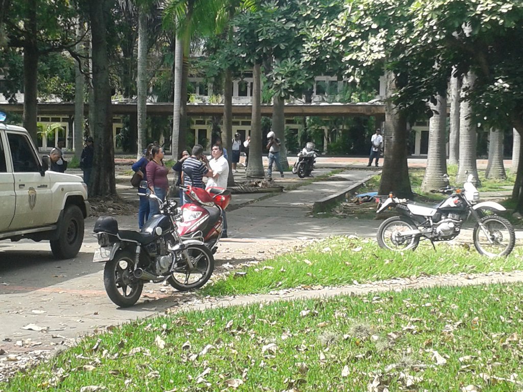 Hallan sin vida a periodista de El Nuevo País en la UCV