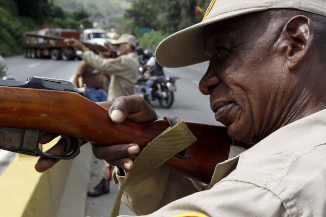 ejercicios militares