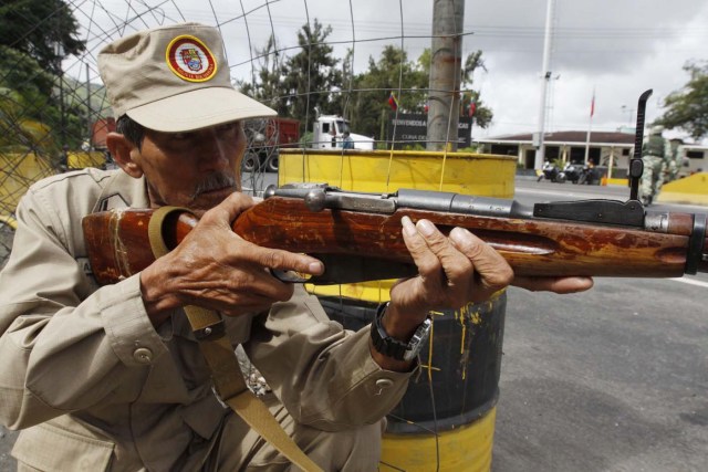 ejercicios militares