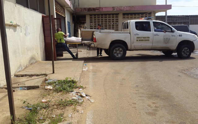 En Zulia hombre desarma a su asaltante y lo mata con su arma