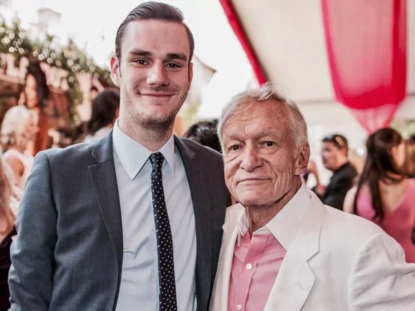 Conoce a Cooper Hefner, el joven heredero del imperio Playboy