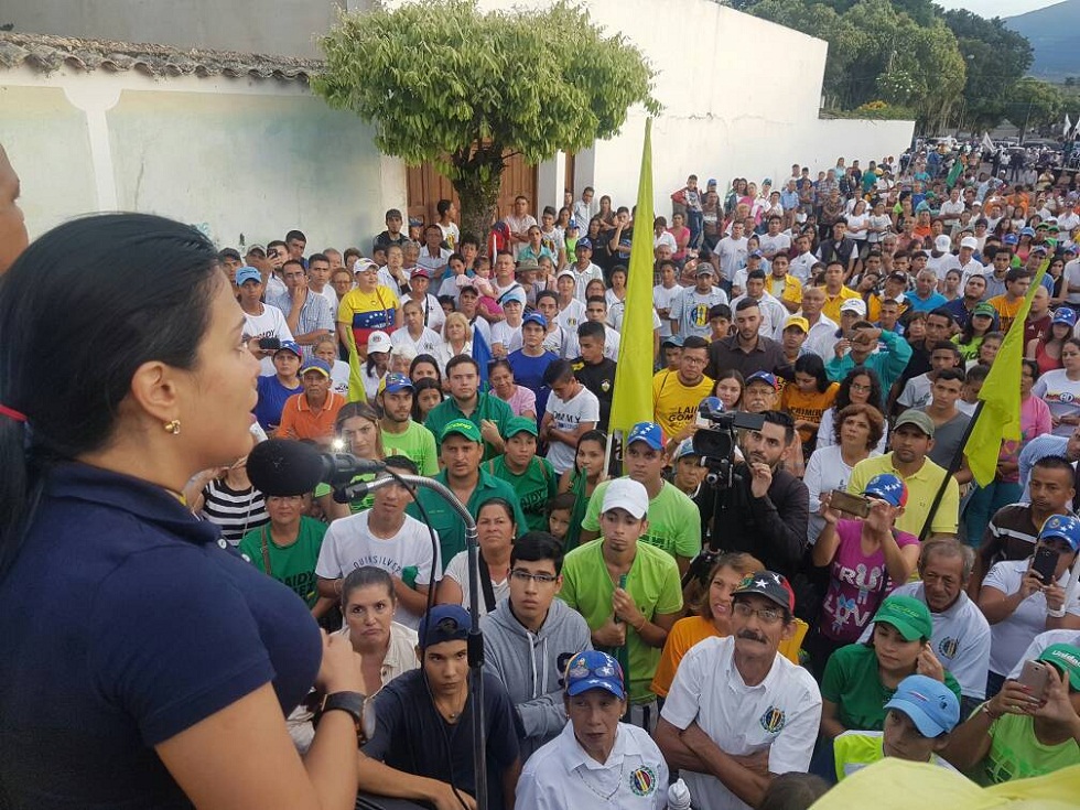 Laidy Gómez: Hay que convertir la impotencia, la depresión y la decepción en fuerza para salir a votar