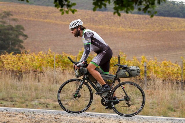 El ciclista británico, Mark Beaumont (Foto: bestroutes.bike)