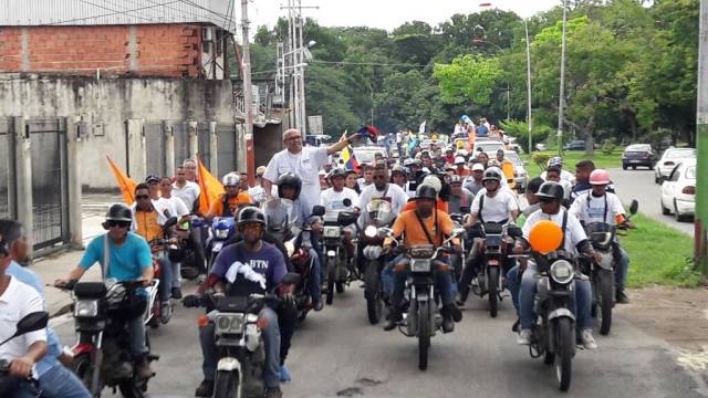 El candidato a la gobernación del estado Aragua, Ismael García