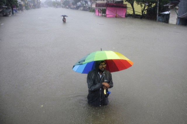 south-asia-flood-nepal-india-pakistan-bangladesh-6-59a901847a28e__880