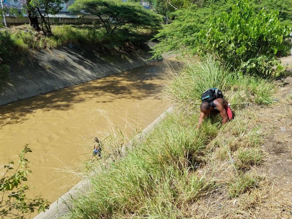 El Guaire: Aguas con un sinfín de historias y 12 años de vidas olvidadas  (+VIDEO)