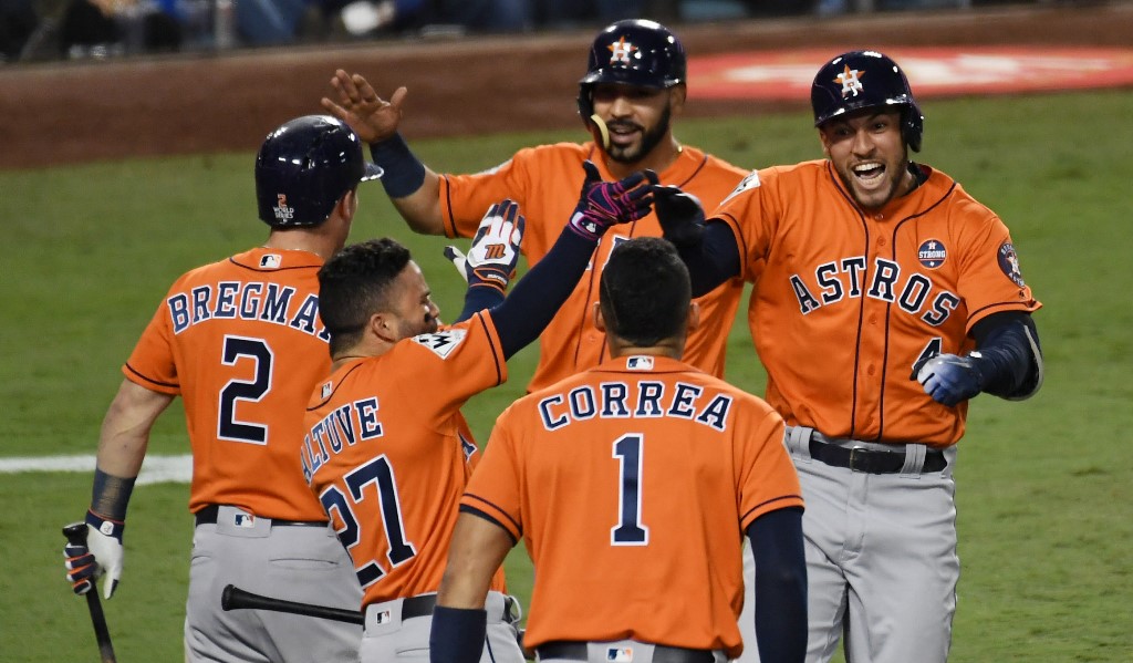 Los Astros de José Altuve y Marwin González se coronan campeones de la Serie Mundial