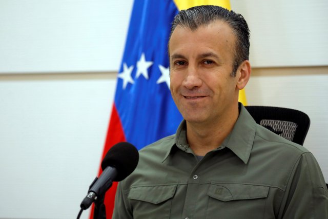 Venezuela's Vice President Tareck El Aissami smiles during a news conference in Caracas, Venezuela November 17, 2017. REUTERS/Marco Bello