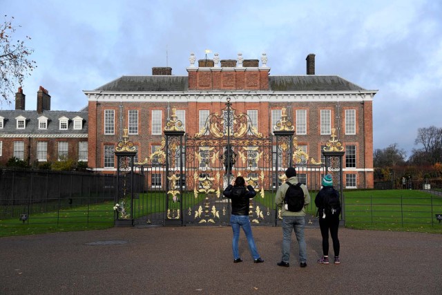 Britain's Kensington Palace, where Prince Harry and his fiance Meghan Markle will live when they are married, is seen in London, Britain, November 27, 2017. REUTERS/Toby Melville