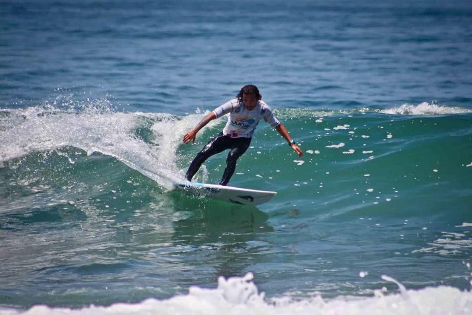 Selección venezolana de Surf inicia ciclo Olímpico en Perú