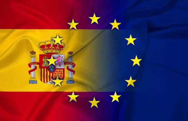 ESPAÑA SE DIVIDE Un año después del Brexit, España es, en la actualidad, la principal preocupación de toda Europa. El referéndum de independencia de Cataluña y la violencia policial que lo acompañó dividieron a un país que había estado en calma desde el final de la dictadura de Francisco Franco, hace ya 42 años.