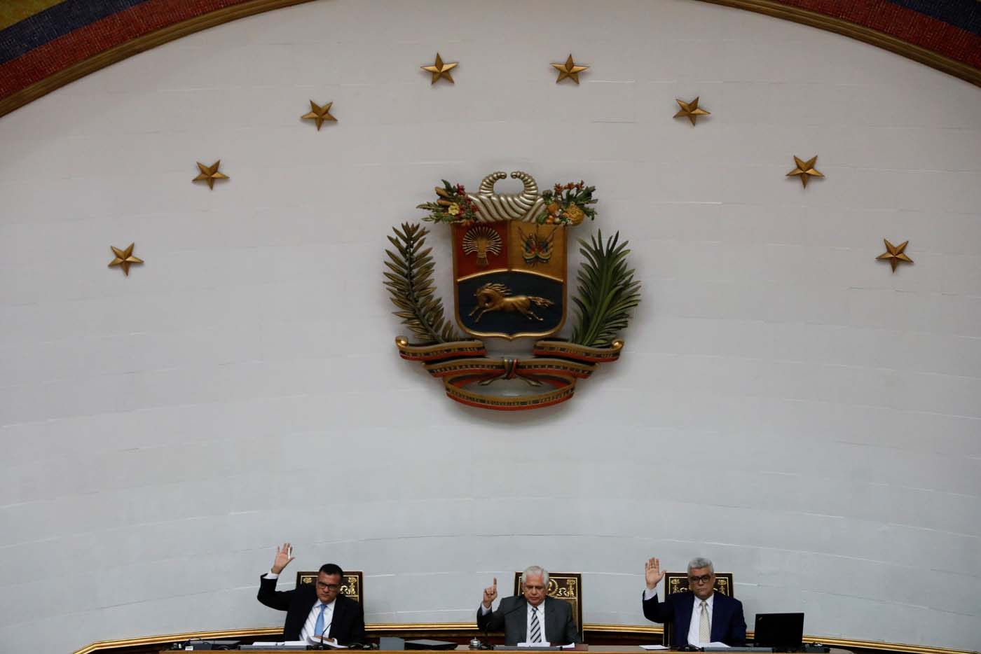 Unión Interparlamentaria condena represión y acoso a diputados opositores venezolanos