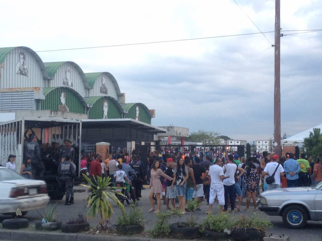 Saquearon durante venta de comida de la gobernación de Carabobo