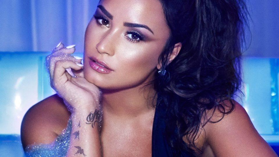 Demi Lovato reaparece más poderosa que nunca (FOTO)