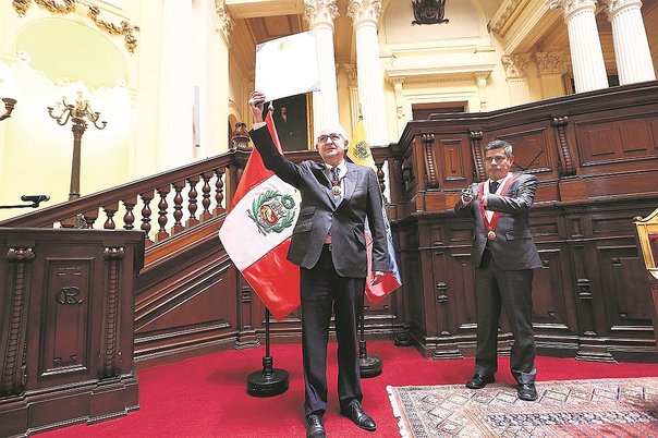 Luis Galarreta le pide a PPK que Nicolás Maduro no ingrese al Perú