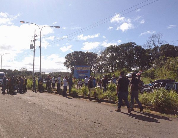 Otro día más sin medicamentos en San Félix provoca protesta #10Ene