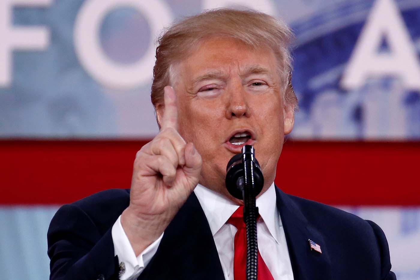 Trump se lanza a recaudar fondos para su campaña de reelección en 2020