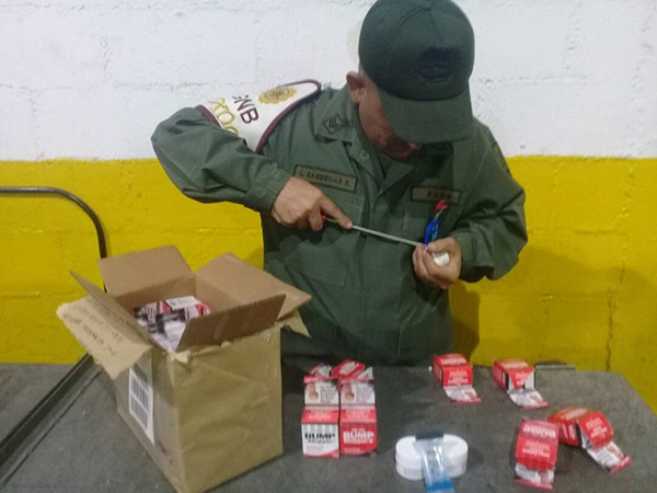 Hallan cocaína en envases de crema para la cara en Vargas