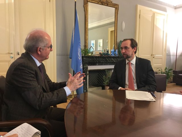 Antonio Ledezma junto al Alto Comisionado para DDHH de la ONU, Zaid Raad Al Hussein // Foto @alcaldeledezma