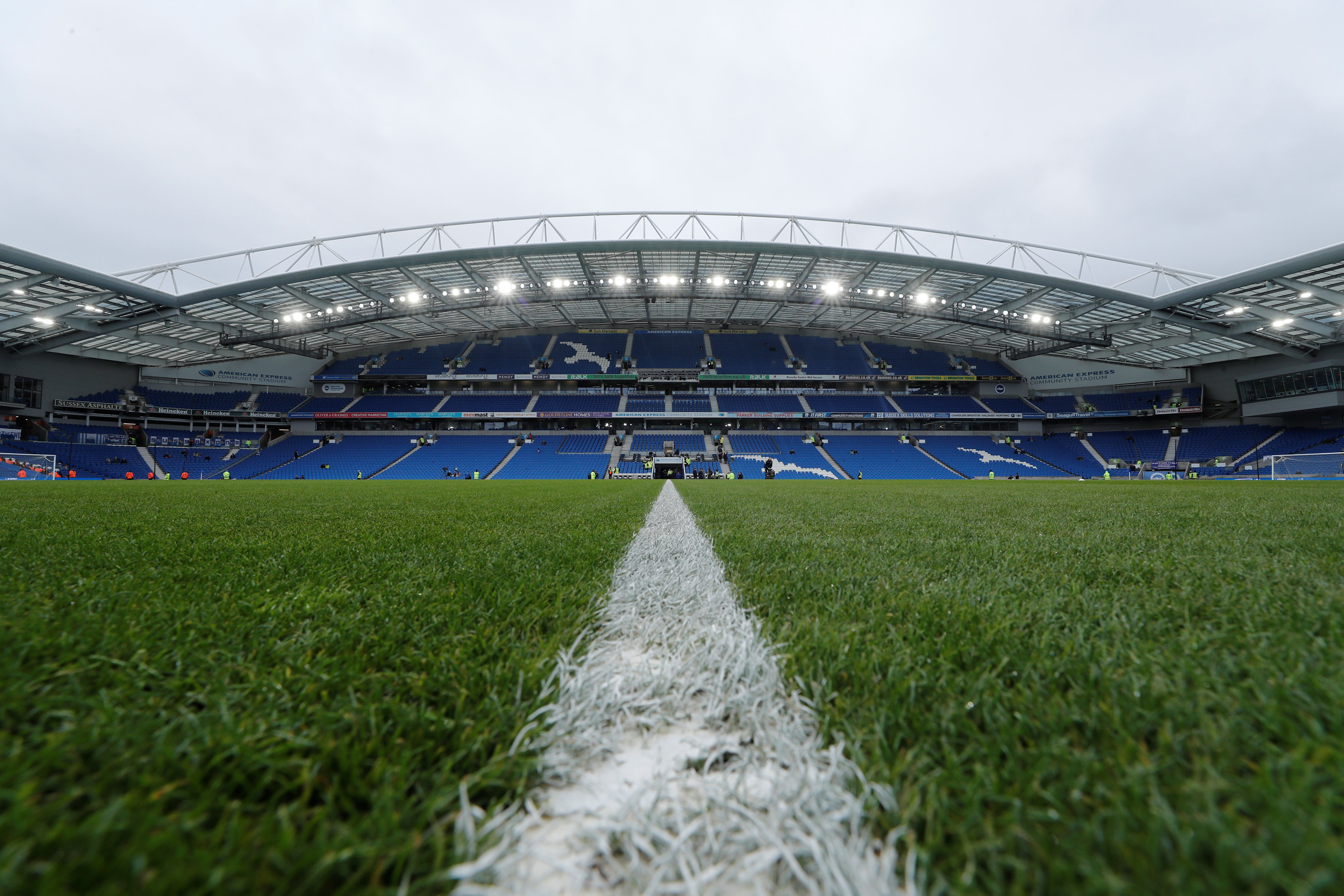 Pérdidas multimillonarias para los clubes de la Premier League por la pandemia