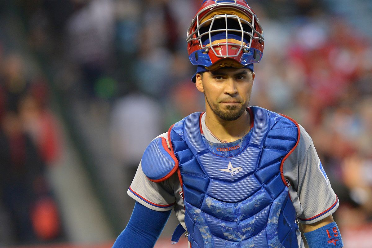 Robinson Chirinos firmó contrato de Grandes Ligas con Cachorros de Chicago