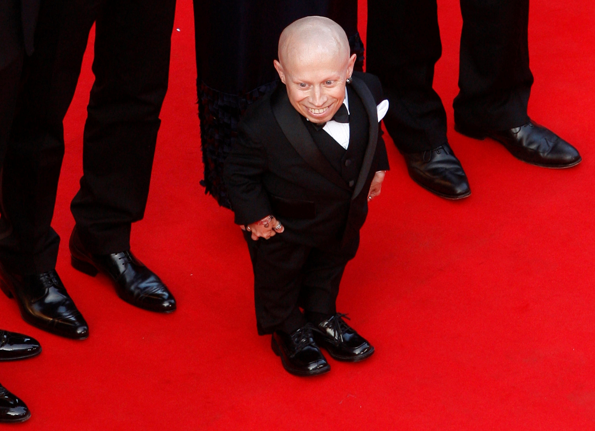 Muere actor Verne Troyer, quien interpretó a “Mini-Me” en Austin Powers