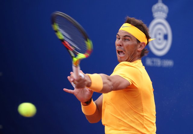 Barcelona Open - Real Club de Tenis Barcelona-1899, Barcelona, España - 29 de abril de 2018 Rafael Nadal de España en acción durante la final contra Stefanos Tsitsipas de Grecia REUTERS / Albert Gea