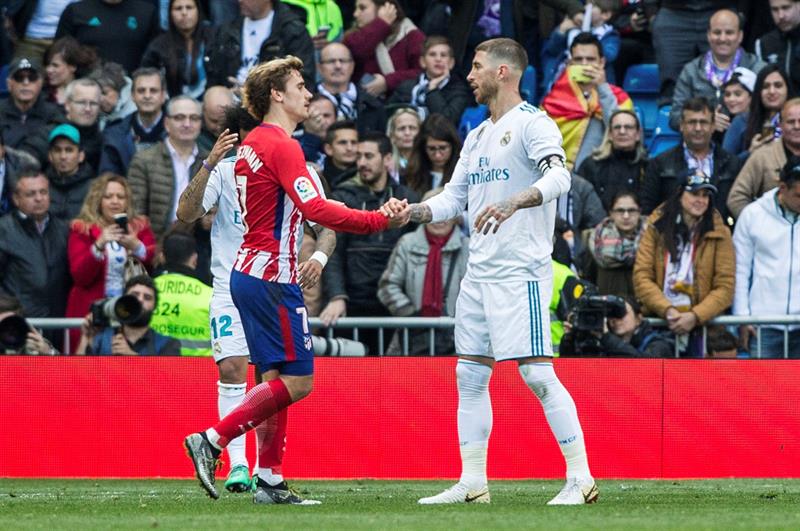 Atlético aguantó la tormenta blanca y sacó un empate valioso en su visita al Bernabéu