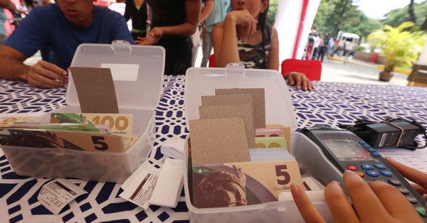 ¡En Caribes! No creerás el precio en el que vendieron las cajas Clap en El Valle