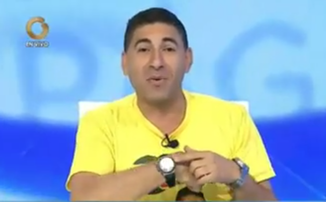 ¡Tic tac – tic tac! Por esta razón este candidato presidencial utiliza dos relojes (VIDEO)