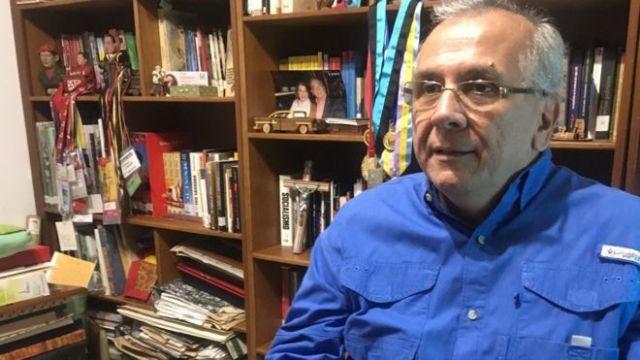 El exministro Rodrigo Cabezas considera que urge detener la hiperinflación en Venezuela "por razones humanas y económicas". 