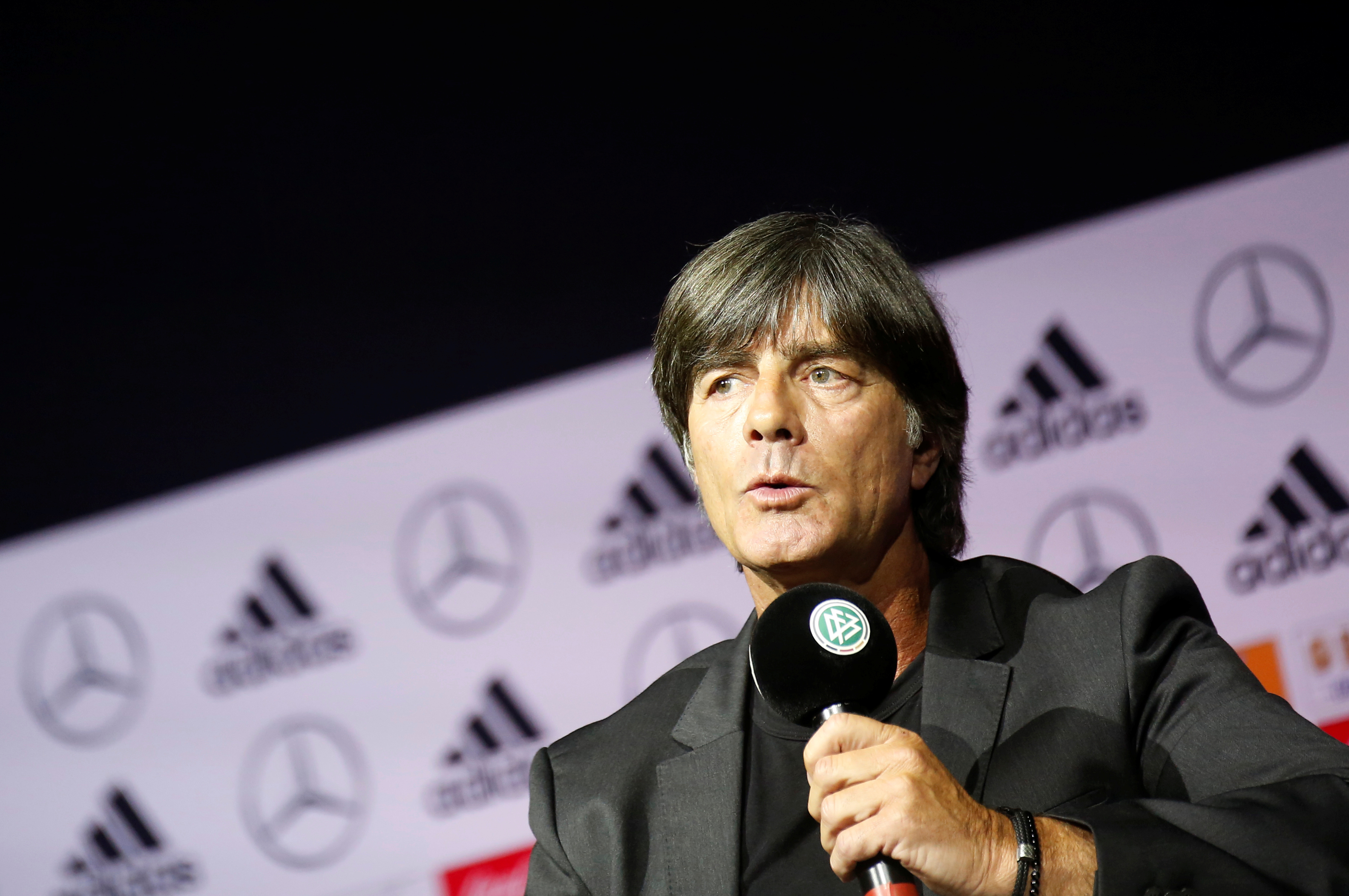 Pese a los últimos resultados, Joachim Löw seguirá como seleccionador alemán hasta la Eurocopa