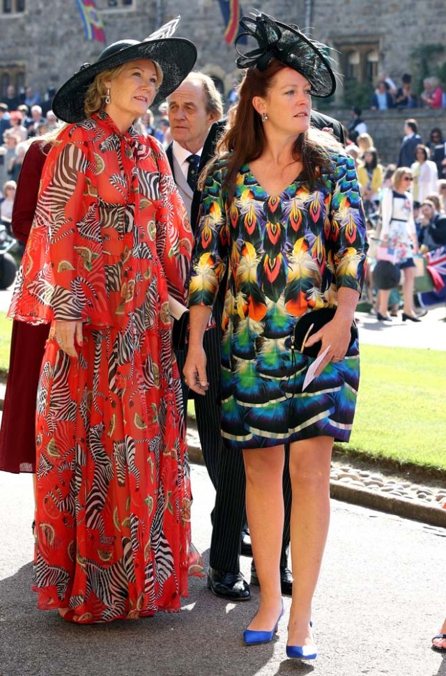 Unidentifiable guests begin to arrive at St George's Chapel at Windsor Castle for the wedding of Meghan Markle and Prince Harry in Windsor, Britain, May 19, 2018. Chris Radburn/Pool via REUTERS