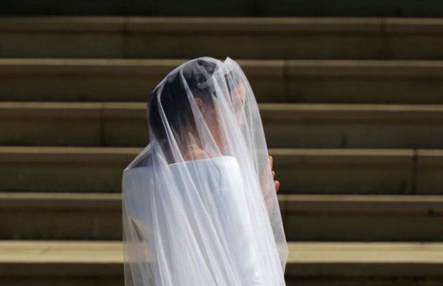 Meghan Markle and her bridal party arrive at St George's Chapel at Windsor Castle for her wedding to Prince Harry in Windsor, Britain, May 19, 2018. Jane Barlow/Pool via REUTERS     TPX IMAGES OF THE DAY