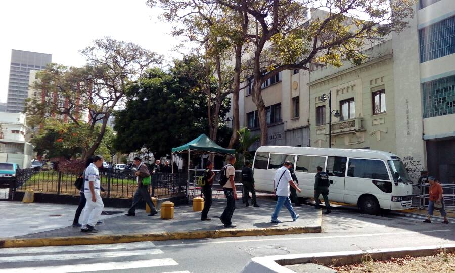 GNB prohíbe la entrada a los medios de comunicación a sesión de la AN #8May