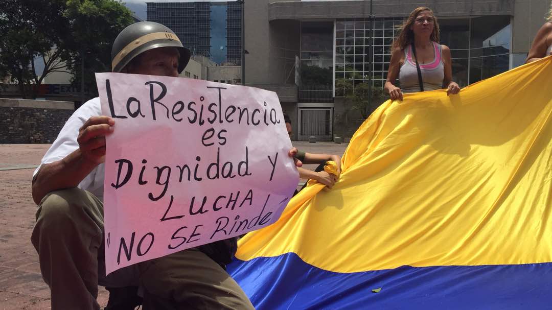 Manifestantes rechazaron el proceso del #20May este miércoles (Fotos y Videos)