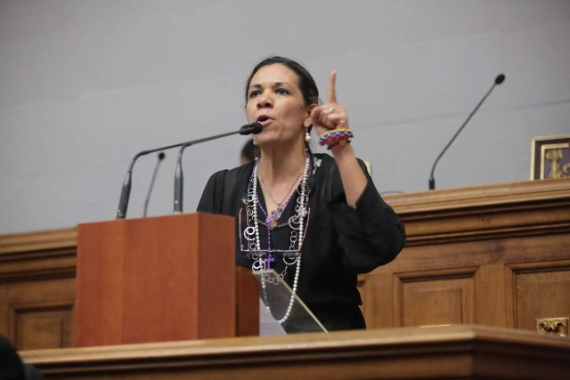 La diputada Mariela Magallanes