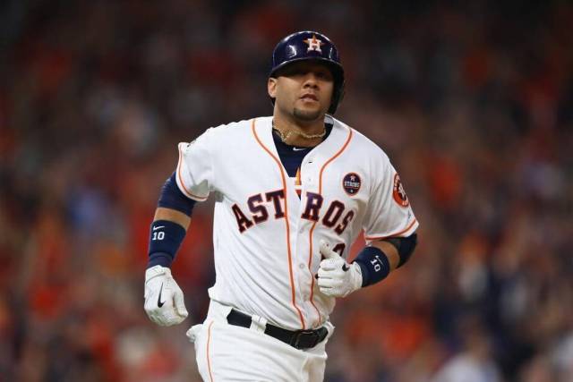 Yuli Gurriel junto a los Astros de Houston se comprometieron a ayudar a víctimas de tragedias de Cuba | Foto Referencial