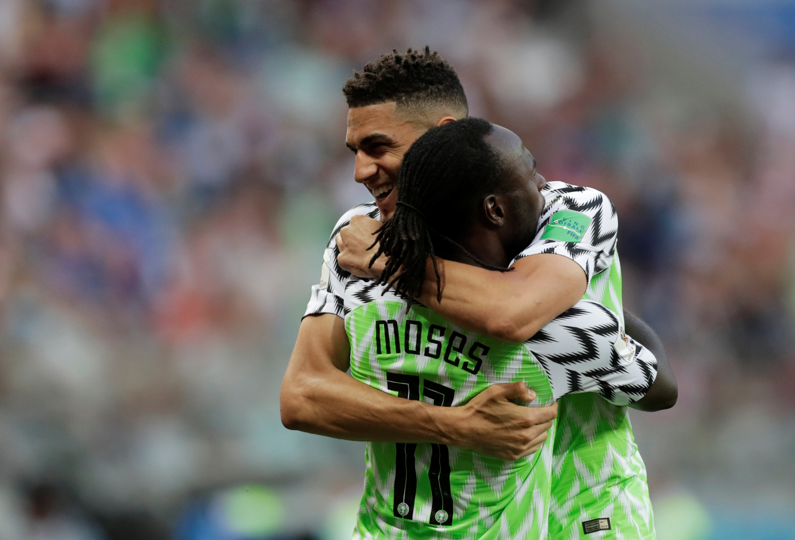 En FOTOS: Nigeria se solidariza con los argentinos y arrasó con Islandia en #Rusia2018