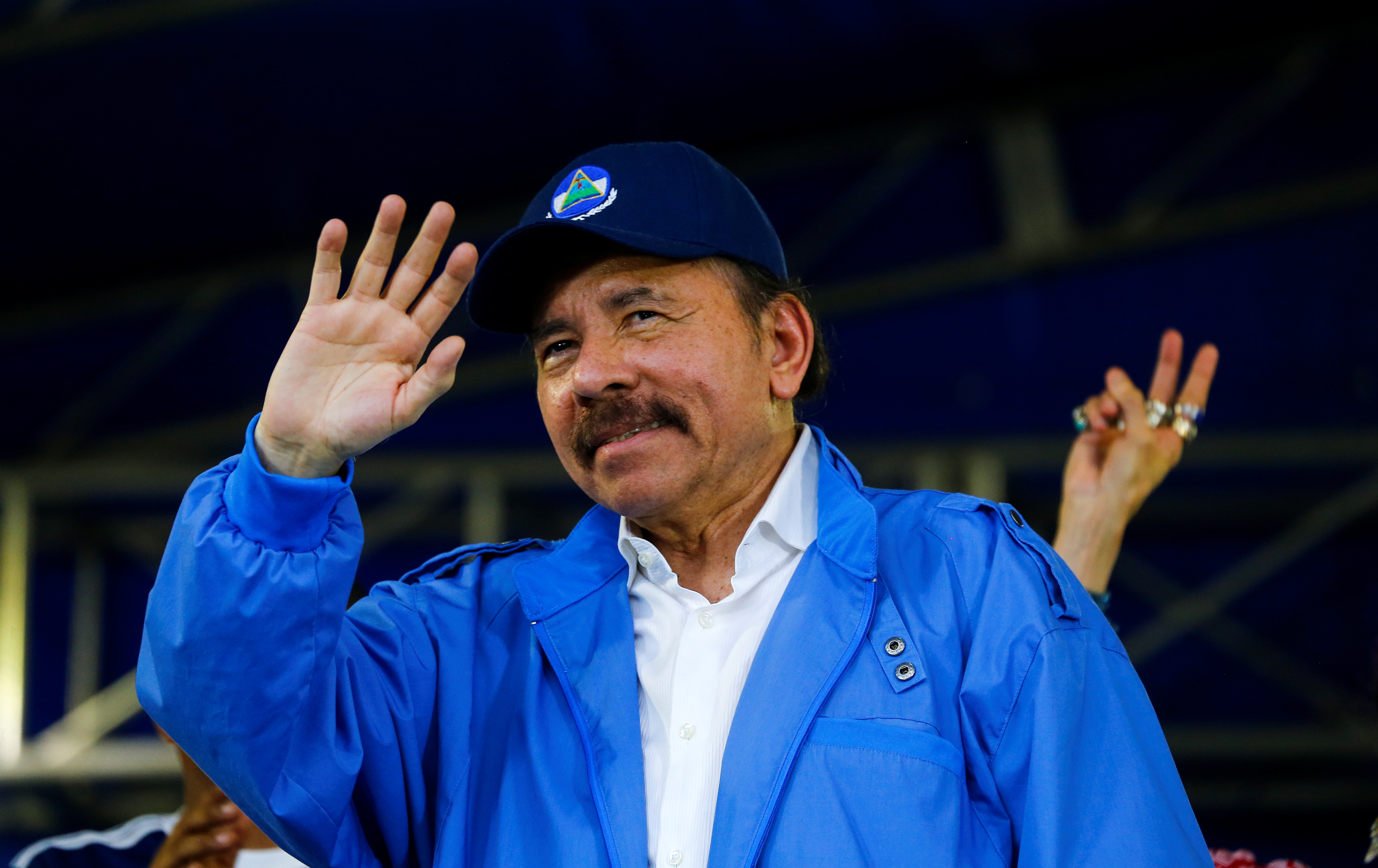 Imitando a Maduro, Ortega ordena despedir a médicos por atender a heridos en protestas
