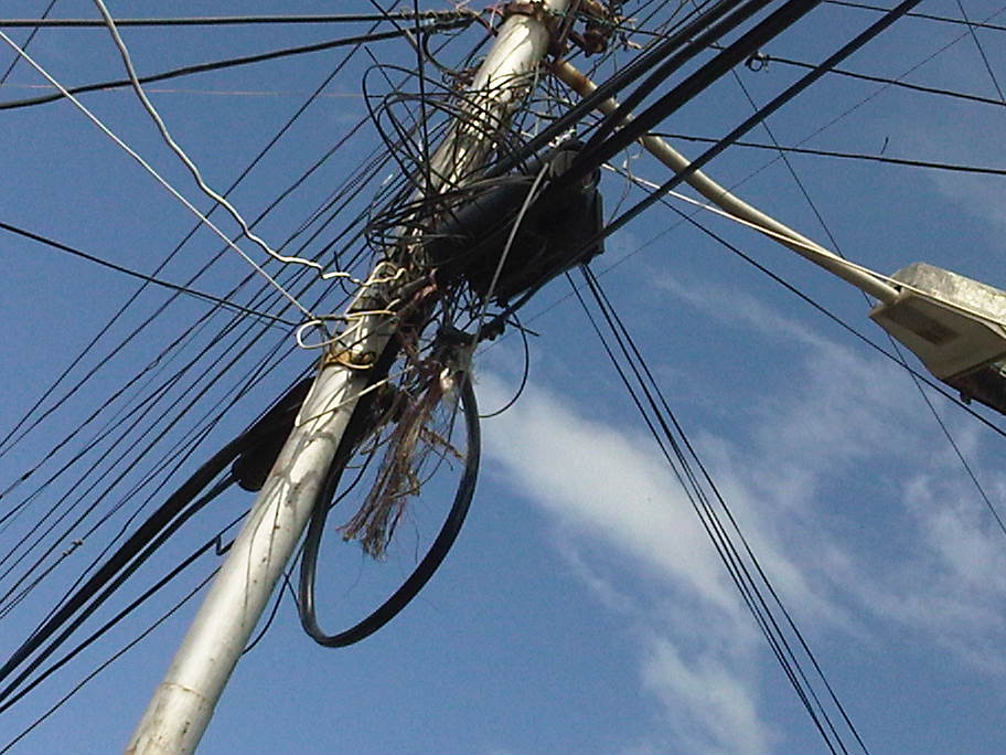 Varios sectores de Tocuyito se quedaron sin servicio telefónico