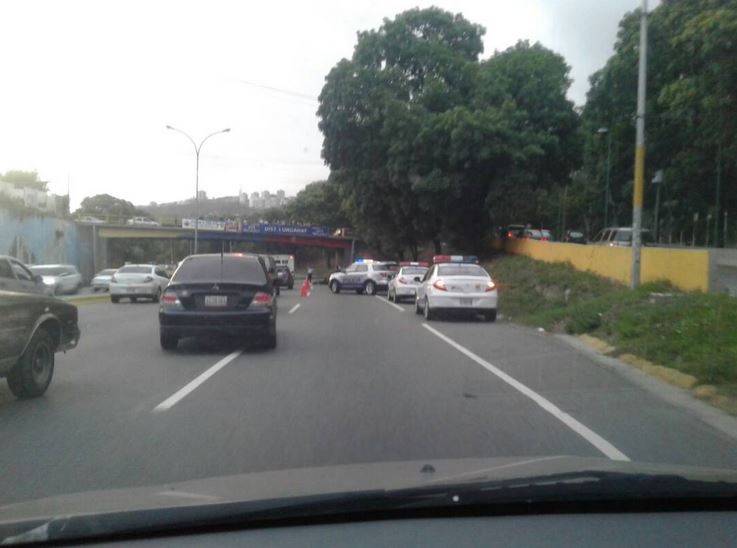 ¿Hasta cuándo? De nuevo cerrada la autopista Valle-Coche (fotos)