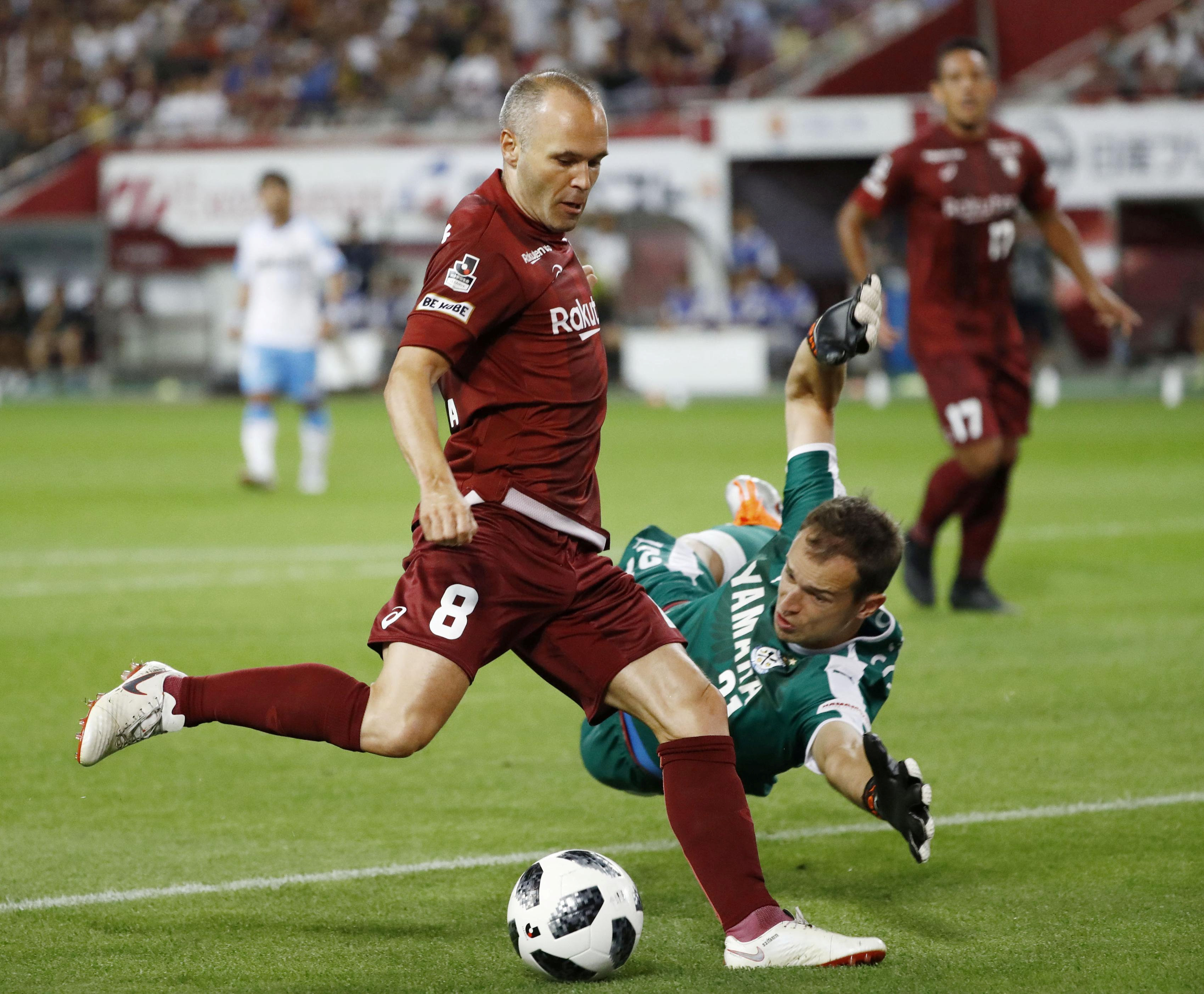 Andrés Iniesta renueva por dos años con el Vissel Kobe de Japón