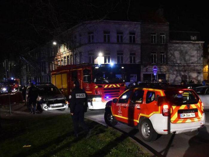 Tres personas heridas en un tiroteo cerca de una estación del metro de Londres